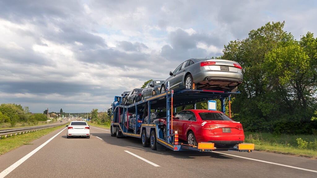 Read more about the article Transform Your Move with Pro Tips for Stress-Free Car Transportation