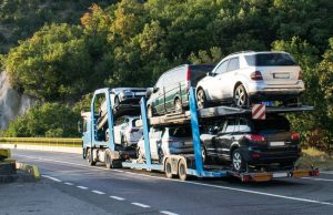 Read more about the article The Benefits of Hiring Professional Auto Transport Services
