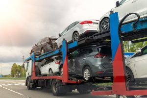 Read more about the article Comparing Car Transport Companies: What to Look for in a Provider